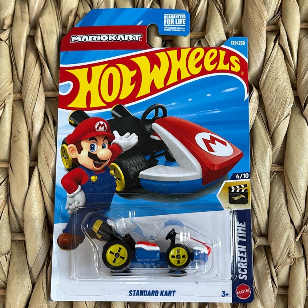 Hot Wheels Mario Standard Kart Red Blue White Hotwheels MarioKart Toy Car 2026 🆕